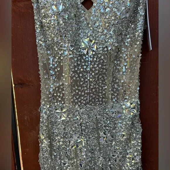 Jovani 90736A Embellished Illusion Dress size 4 NWT - Picture 6 of 14